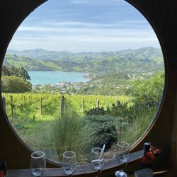Meniscus Winery - Tasting room view