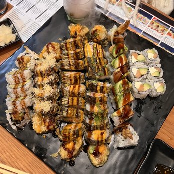 Koi Sushi - Japanese Near Me - Chicago, Illinois