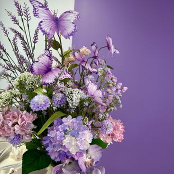 Purple Yum Bakery Cafe - Floral arrangement - Bakeries Near Me - Lexington, Kentucky