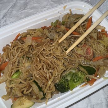 Tokyo Sushi - Vegetable Yaki Soba $16.95 - Sushi Bars Near Me - Ocala, Florida