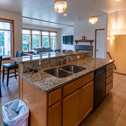 The Pointe Condominiums