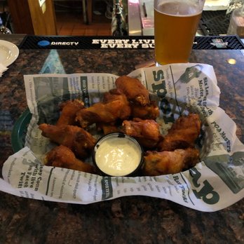 The Station on Ingersoll - Hot buffalo wings and DSM IPA. - Sports Bars Near Me - Des Moines, Iowa The Station on Ingersoll - Hot buffalo wings and DSM IPA. - Sports Bars Near Me - Des Moines, Iowa