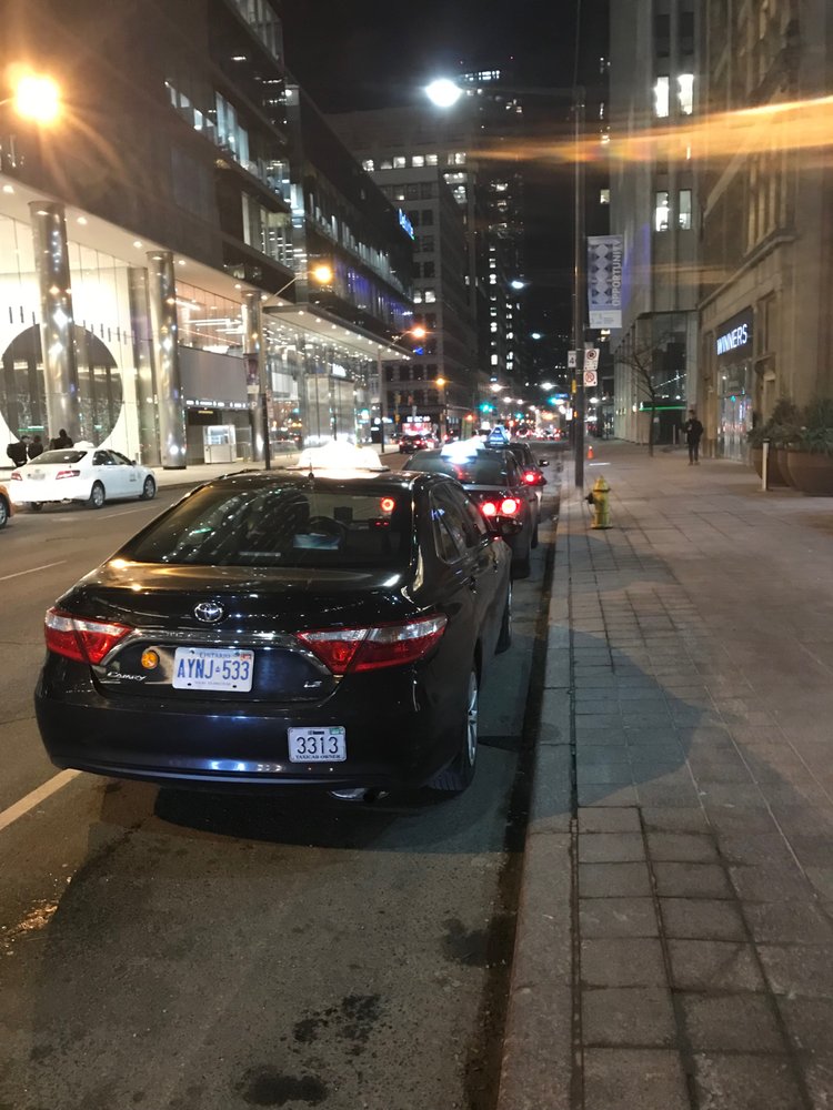 MAPLE LEAF TAXI Updated October 2024 12 Reviews 1245 Av Danforth