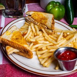 Mucho Bueno Restaurant