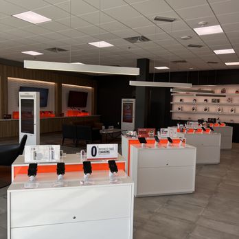 Consumer Cellular - Mobile Phones Near Me - Pflugerville, Texas Consumer Cellular - Mobile Phones Near Me - Pflugerville, Texas