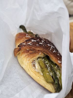 Working Culture Bread by null