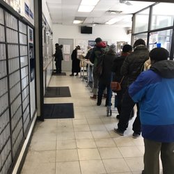 US Post Office - Struggle life at Noon in here