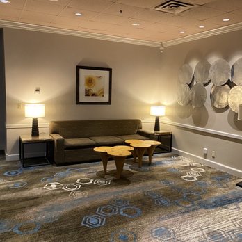 DoubleTree by Hilton Hotel Tulsa Downtown - Hotels Near Me - Tulsa, Oklahoma DoubleTree by Hilton Hotel Tulsa Downtown - Hotels Near Me - Tulsa, Oklahoma
