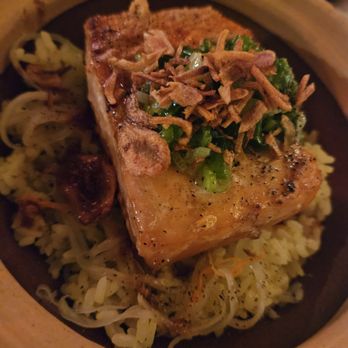 The Eaves - Salmon - Vietnamese Near Me - Somerville, Massachusetts