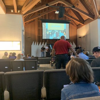 Hope City Church - Beautiful morning announcements on the big screen - Churches Near Me - Waterloo, Iowa