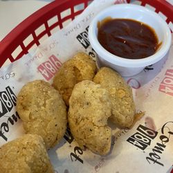 Comet 984 - 50's Diner - Chikn nuggets