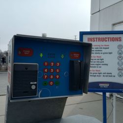 Canadian Tire Gas+ - Car wash
