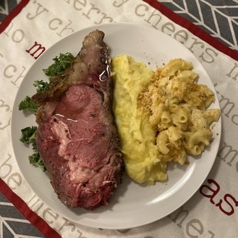 S+S Gastro Grub Catering - Wagyu prime rib, garlic confit Yukon gold mashed potatoes, crab Mac and cheese - Caterers Near Me S+S Gastro Grub Catering - Wagyu prime rib, garlic confit Yukon gold mashed potatoes, crab Mac and cheese - Caterers Near Me