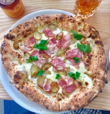 Il Casaro Pizzeria & Mozzarella Bar - Castro Location by null