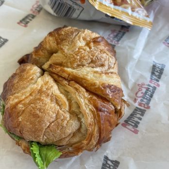 Collin Street Bakery - Bakeries Near Me - Lindale, Texas Collin Street Bakery - Bakeries Near Me - Lindale, Texas