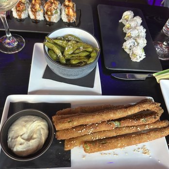 Baru - Sushi Bars Near Me - Cincinnati, Ohio