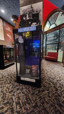 Hollywood Blvd Cinema by null