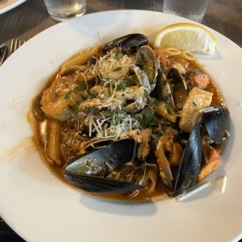 The Hook - Seafood Diablo - Seafood Near Me - Edmonds, Washington
