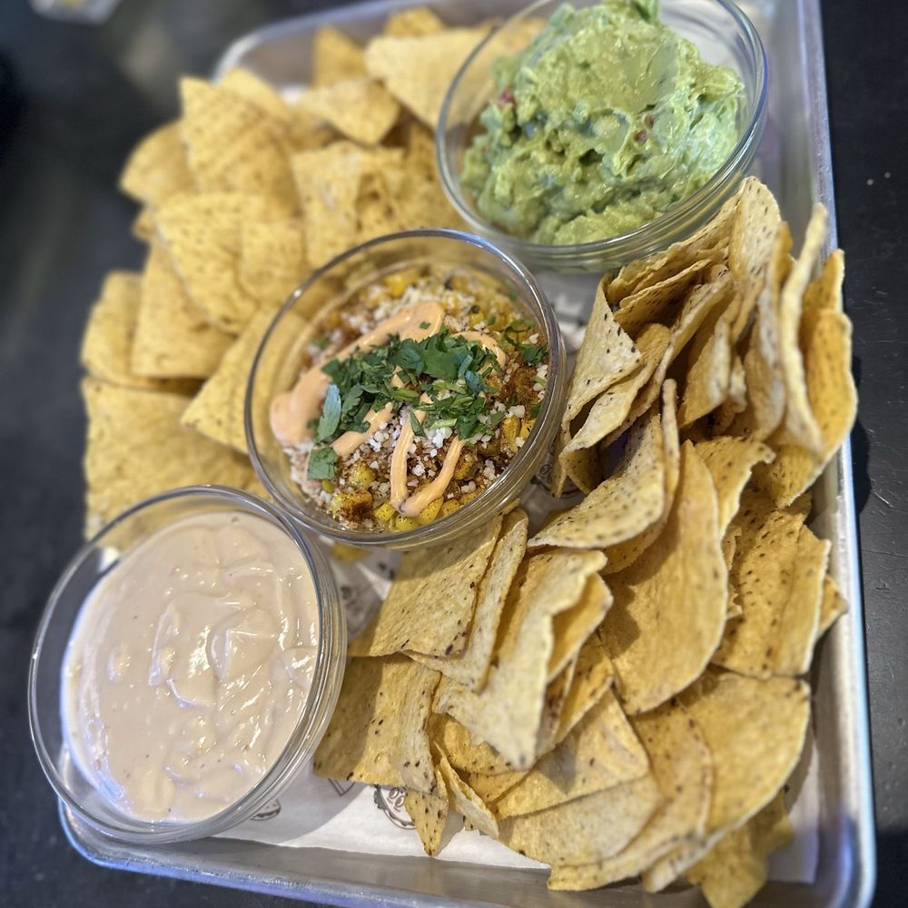 Tipsy Putt - 3 dip platter - Pubs Near Me - South Lake Tahoe, California