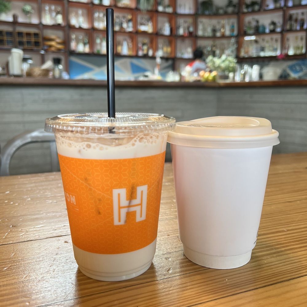 Halcyon - Vanilla chai latte / Cappuccino - Coffee & Tea Near Me - San Antonio, Texas