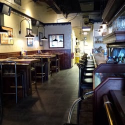 Cocoa House Lounge - Nice neighborhood lounge.