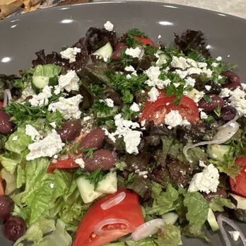 Picnics From The Vine - Caterers Near Me