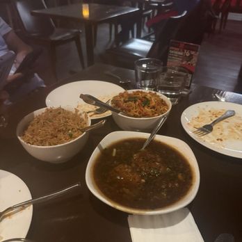 Red Hot Chilli Pepper - CHILLI GARLIC NOODLES, SZECHWAN FRIED RICE, CAULIFLOWER IN MANCHURIAN SAUCE - Chinese Near Me - San Carlos, California