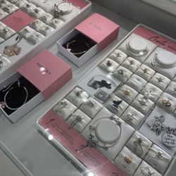 REEDS Jewelers