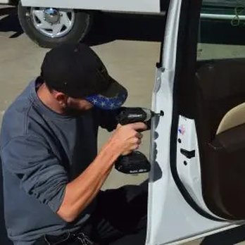 City Locksmith - Arlington car lockout service - Keys & Locksmiths Near Me - Arlington, Texas