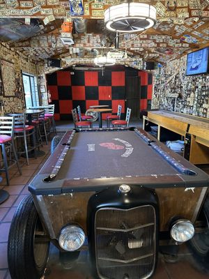 Mountain Springs Saloon by null