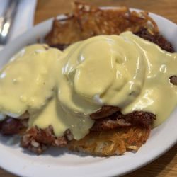 Southshore Cafe - Hash Benedict