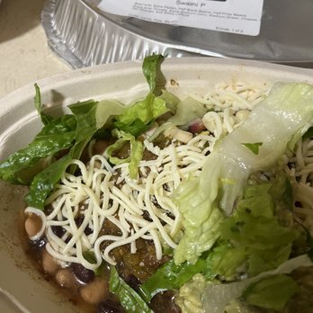Chipotle Mexican Grill - Quantity is too less compared to other chipotle stores - Fast Food Near Me - Parsippany, New Jersey