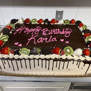 El Carrusel Bakery - The multi layer and size says it all for a last minute cake. - Bakeries Near Me - Van Nuys, California El Carrusel Bakery - The multi layer and size says it all for a last minute cake. - Bakeries Near Me - Van Nuys, California