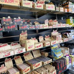 Smoke Haven - Raw paper and cones