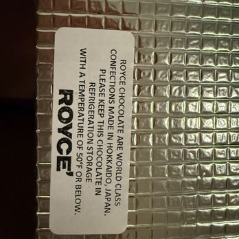 ROYCE' Chocolate - Gold Packaging - Chocolatiers & Shops Near Me - Tukwila, Washington
