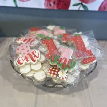 Playing with Dough - Desserts Near Me