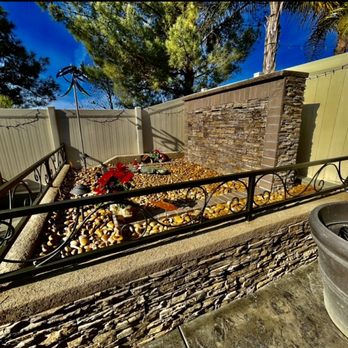 Falcon Hardscapes - a fire pit in a backyard - General Contractors Near Me - Beaumont, California Falcon Hardscapes - a fire pit in a backyard - General Contractors Near Me - Beaumont, California