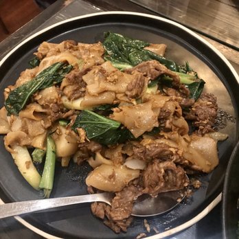 Secret Savory - Phad-See-Ew with Beef - Thai Near Me - Seattle, Washington Secret Savory - Phad-See-Ew with Beef - Thai Near Me - Seattle, Washington