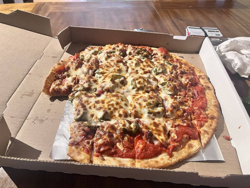 Slim's Pizza Logo