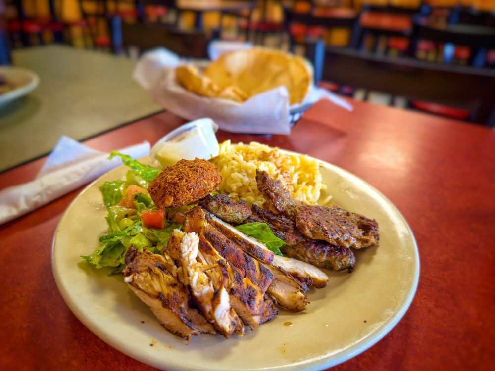 Sittoo's Pita & Salads