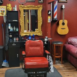 The Dapper Devil - Barber Chair