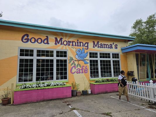 Good Morning Mama's by null