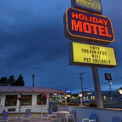 Holiday Motel