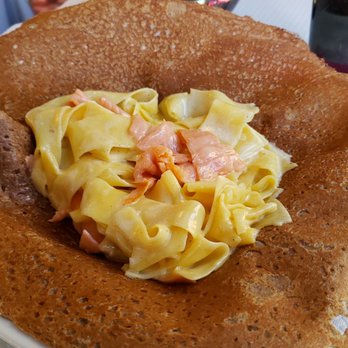 Au Petit Breton - Creperies Near Me - Le Havre, 76