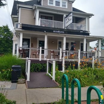 Recess Coffee House & Roastery - Hangout stop with the hubbs, while on an overnight Syracuse concert road trip. - Coffee & Tea Near Me - Syracuse, New York