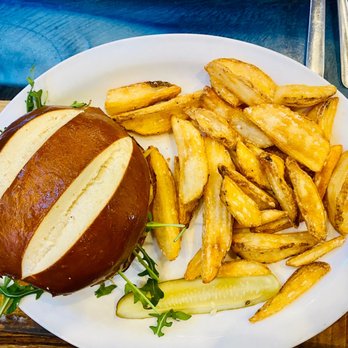 Cabin Creek Brewing - Cabin Burger - Breweries Near Me - Georgetown, Colorado Cabin Creek Brewing - Cabin Burger - Breweries Near Me - Georgetown, Colorado