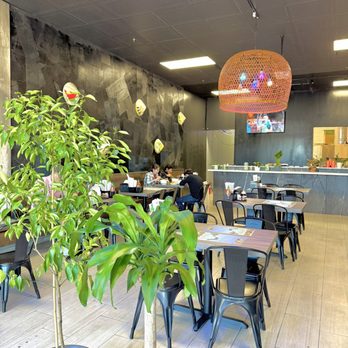 Bun Mam Saigon - Interior - Vietnamese Near Me - Norcross, Georgia Bun Mam Saigon - Interior - Vietnamese Near Me - Norcross, Georgia