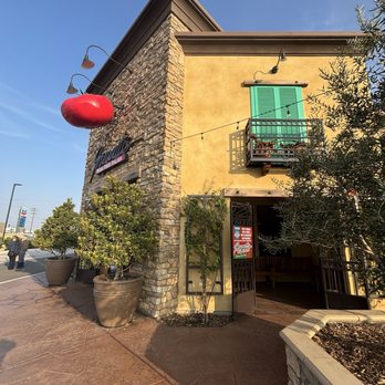 Frugatti's - Italian Near Me - Bakersfield, California