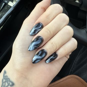 Flora Blanc Nail & Lash Studio - Gel X nail extensions and customer nail art - Nail Salons Near Me - Encinitas, California Flora Blanc Nail & Lash Studio - Gel X nail extensions and customer nail art - Nail Salons Near Me - Encinitas, California