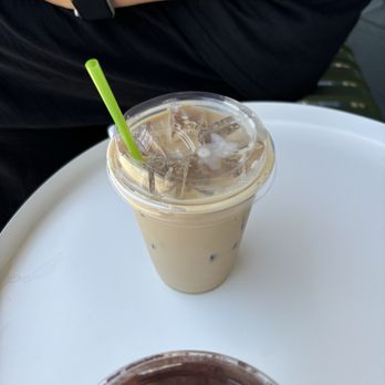 Alchemist Coffee Project - Vanilla Latte - Coffee & Tea Near Me - Los Angeles, California